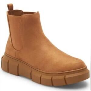 BP Niya Lug Sole Chelsea Boots 9 Tan NWOT Faux Suede Ankle Booties Platform 90s
